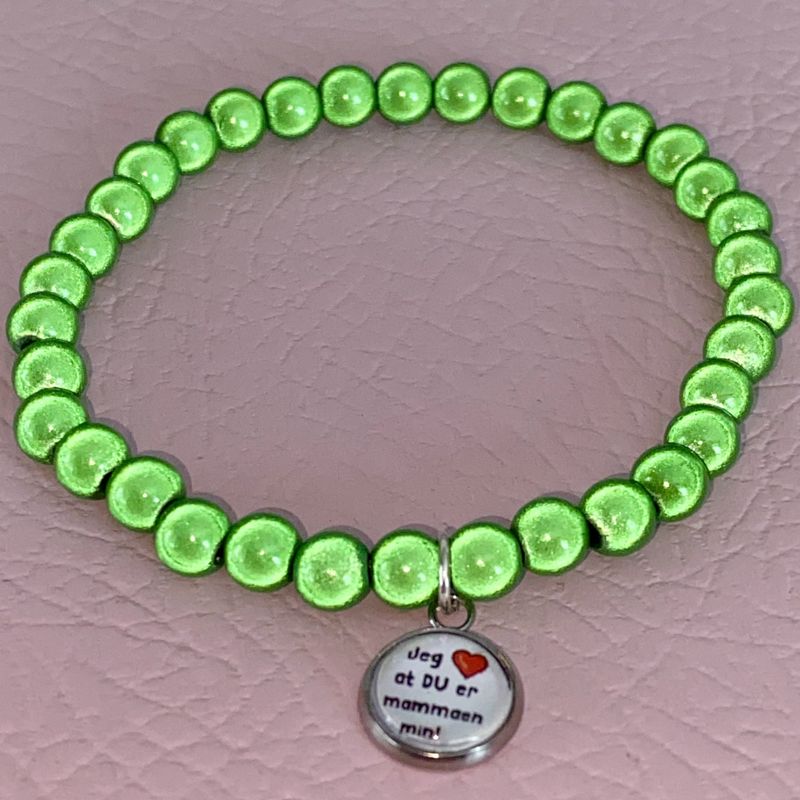6 mm perler armbånd m/anheng_Grønt